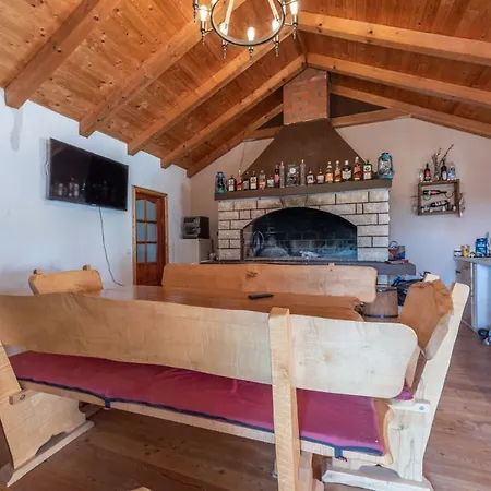 Navita Augustinus With Pool Σπίτι διακοπών Debeljak