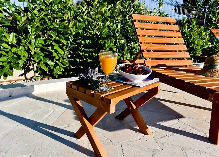 Дом отдыха Navita Augustinus With Pool