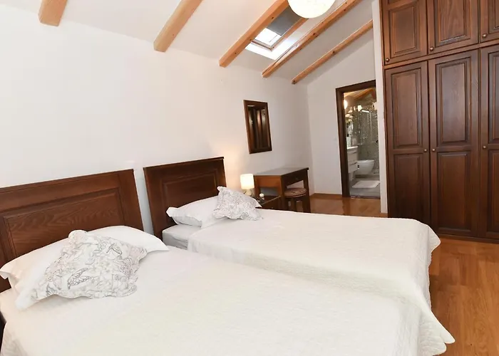 Navita Augustinus With Pool Debeljak