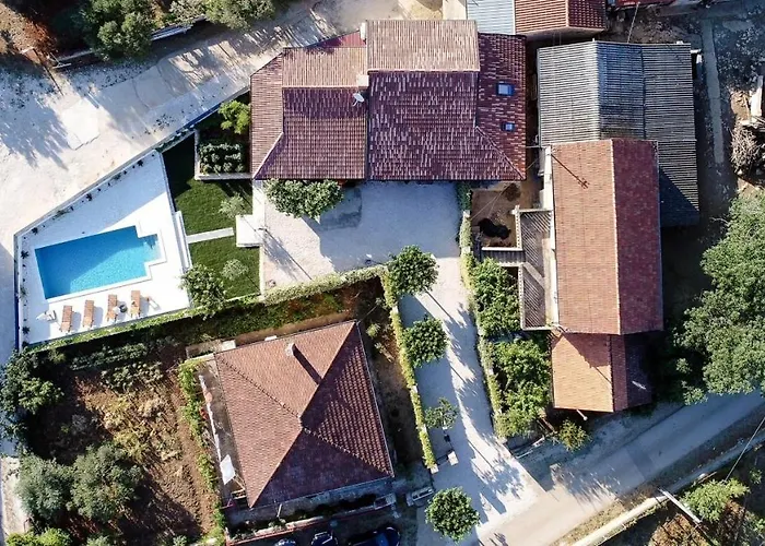 Navita Augustinus With Pool