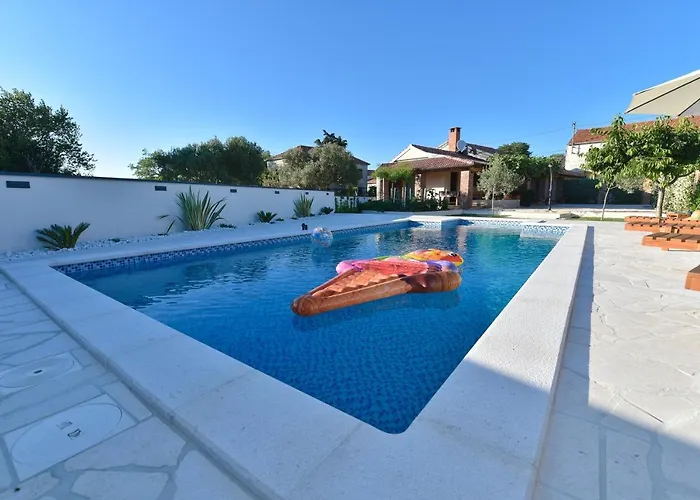 Ferienhaus Navita Augustinus With Pool *