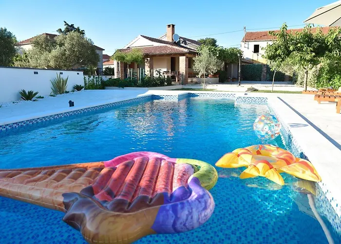 Ferienhaus Navita Augustinus With Pool *