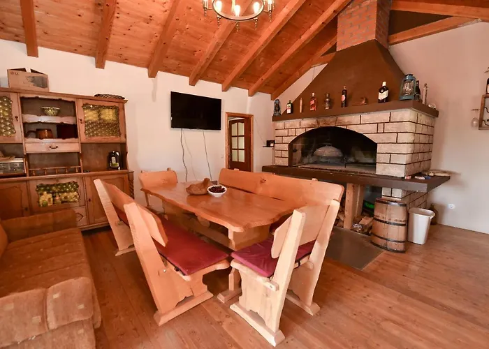 Ferienhaus Navita Augustinus With Pool Debeljak